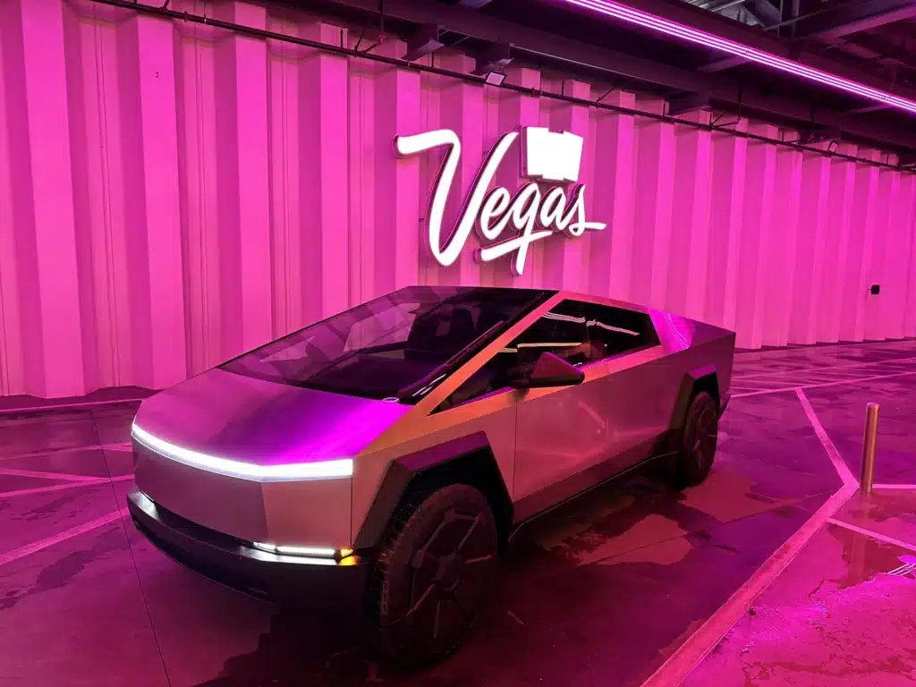 Las Vegas Tesla Elon Musk Vegas Loop