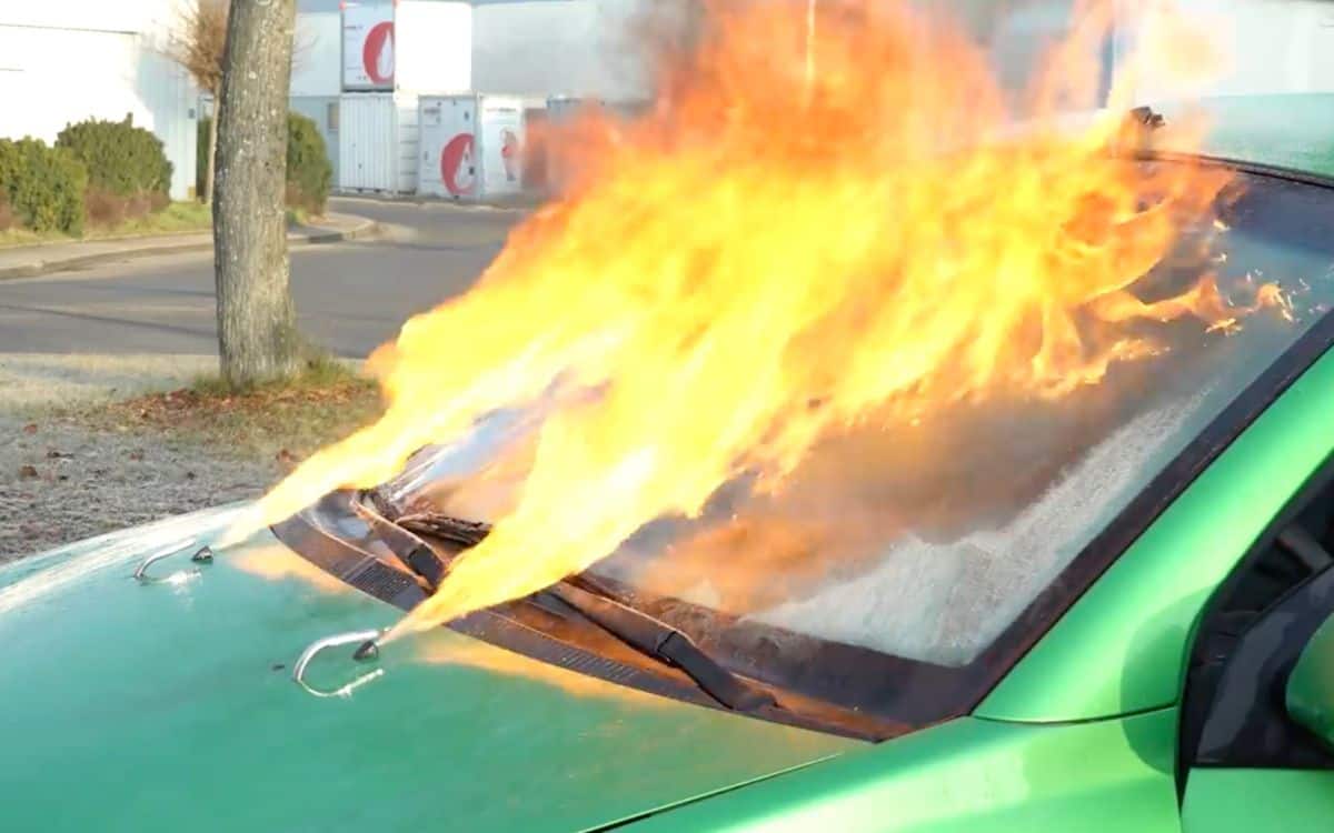 Defrost your windshield with flames