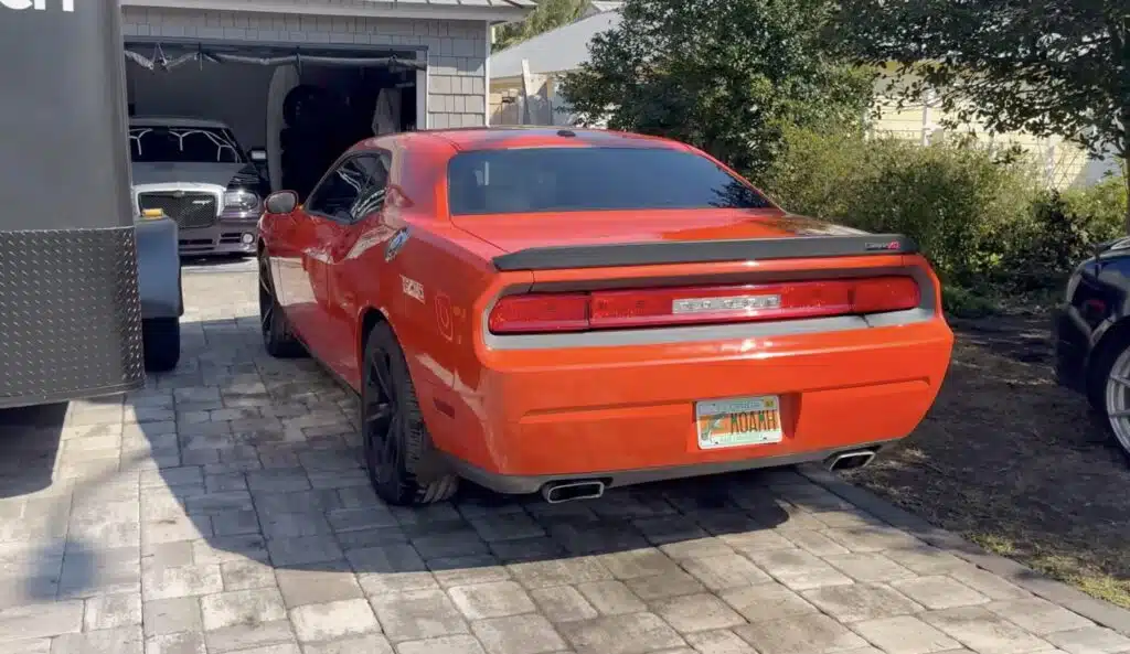 Man bought a a Dodge Challenger for $6k and when he opened the door more good news came