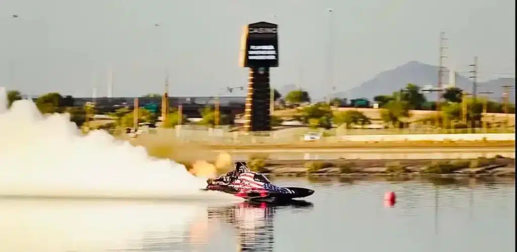 drag racing boat