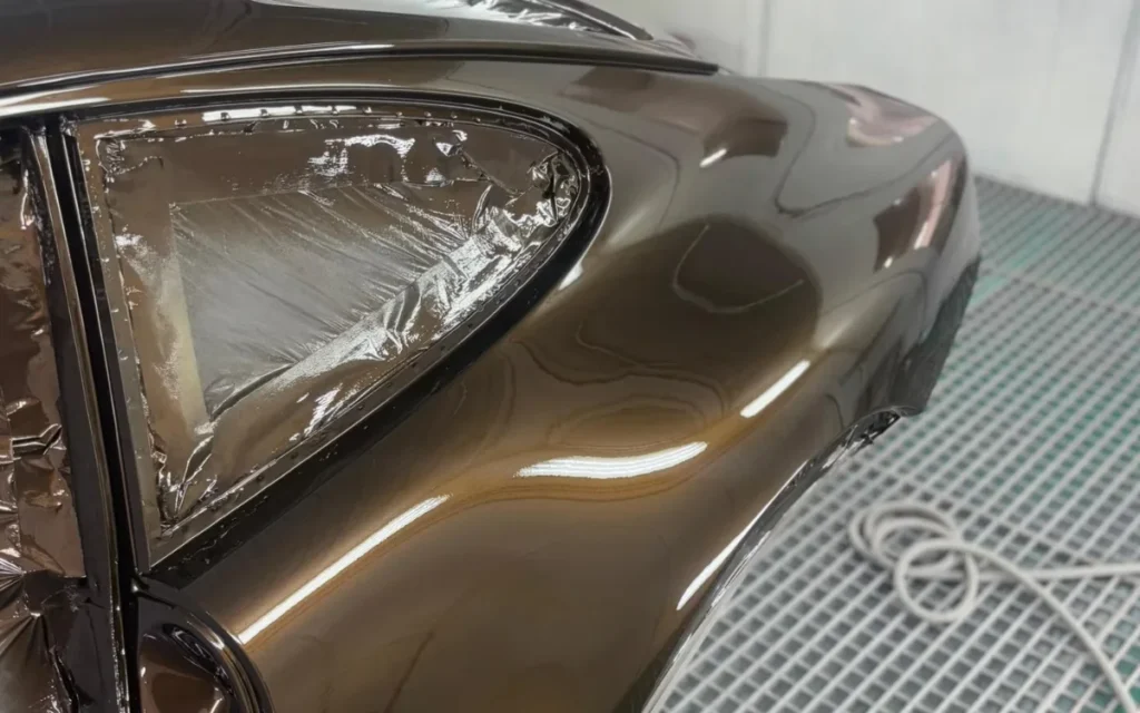 The first Dutchmann 993 restomod celebrates the slim-bodied Porsche 911, proving the overlooked narrow-body deserves the spotlight