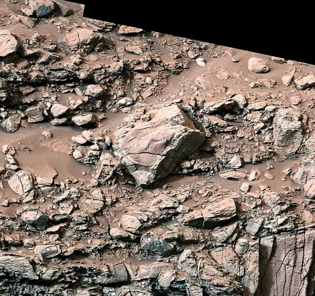 Mars rover discovered substance that 'shouldn't be there'