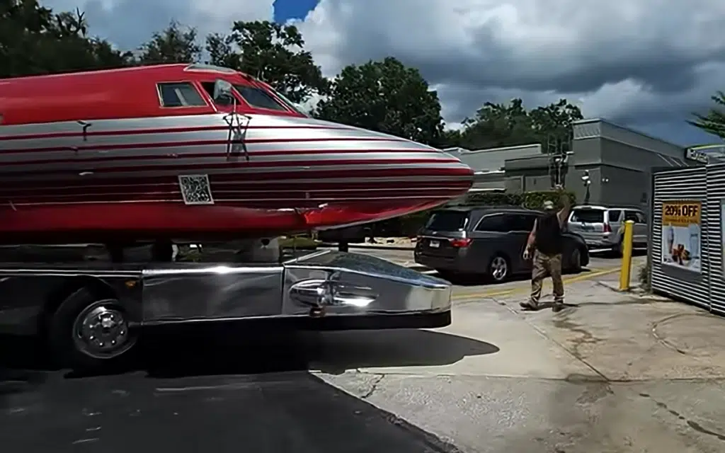 YouTuber who turned Elvis' private jet into an RV took it to McDonald's to see how it'd do