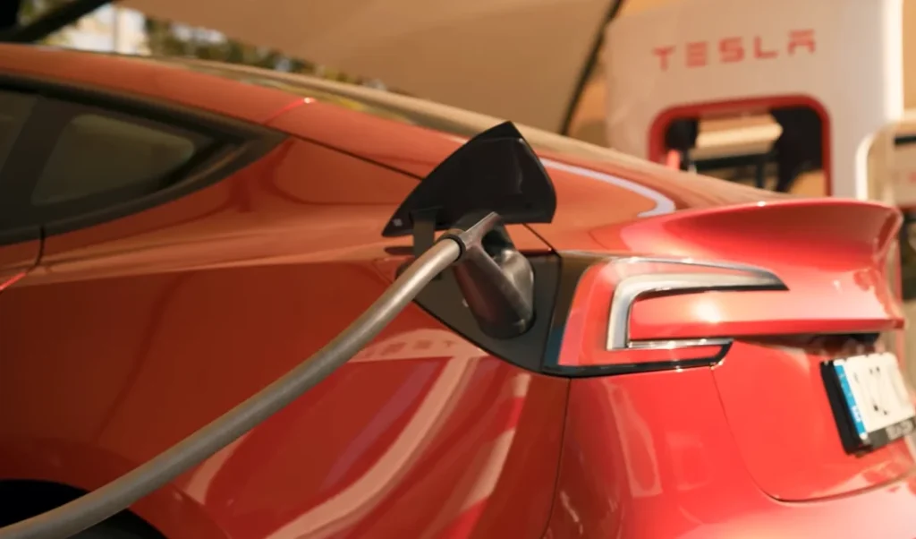 A team took three electric cars - a Tesla, a Kia and a Citroën - into 111°F heat to see how far they’d really go and the results will shock you