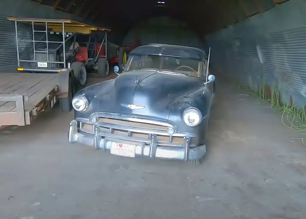 Chevrolet Fleetline left for 54 years became a time capsule