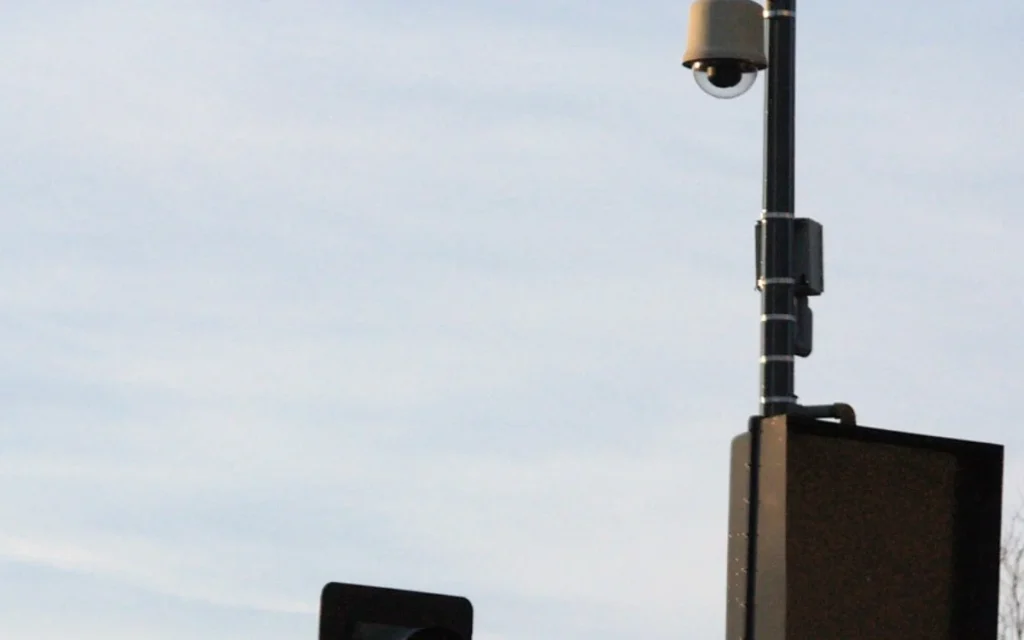 Officials want to shut down Washington DC traffic cameras and the city could lose $267,000,000 if they do 