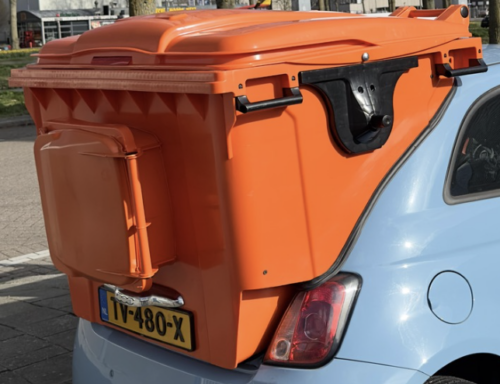 Fiat 500e turned into the world’s smallest garbage truck