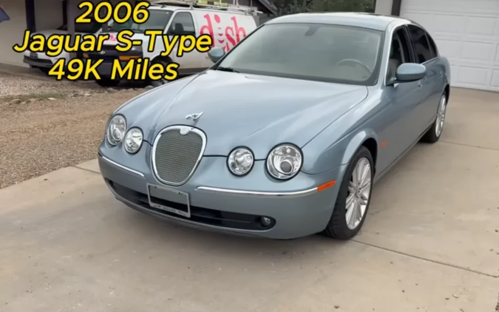 A man spent a month buying and flipping cars to see if he could make an easy profit, and was left shocked by how much cash he actually made