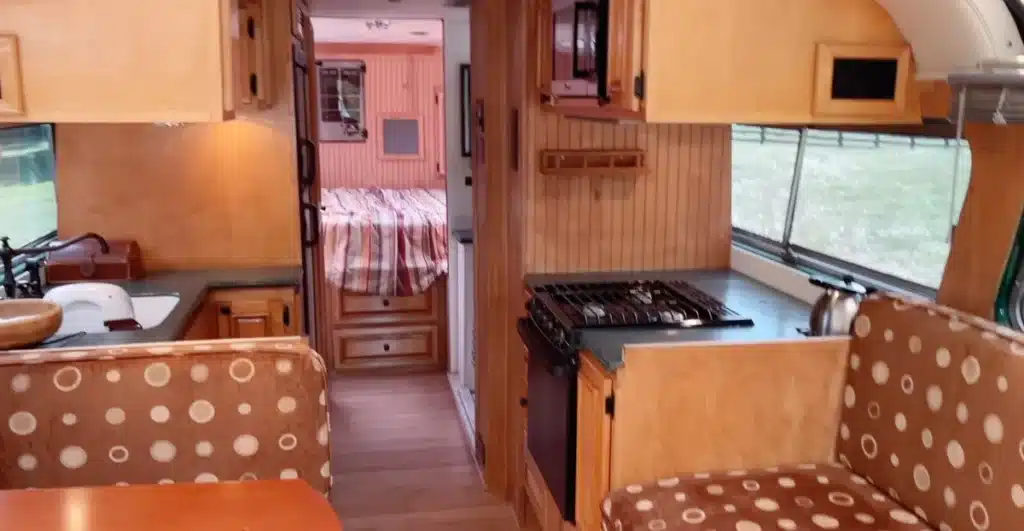 Dad builds RV from rare 1940s turbocharged bus