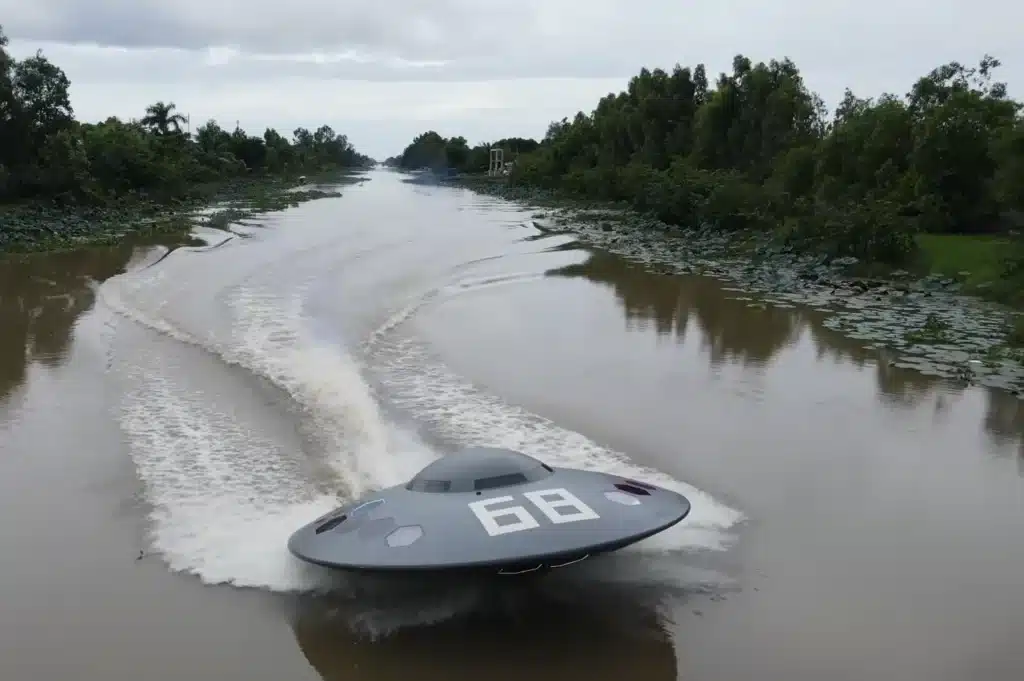 flying saucer jet boat ufo