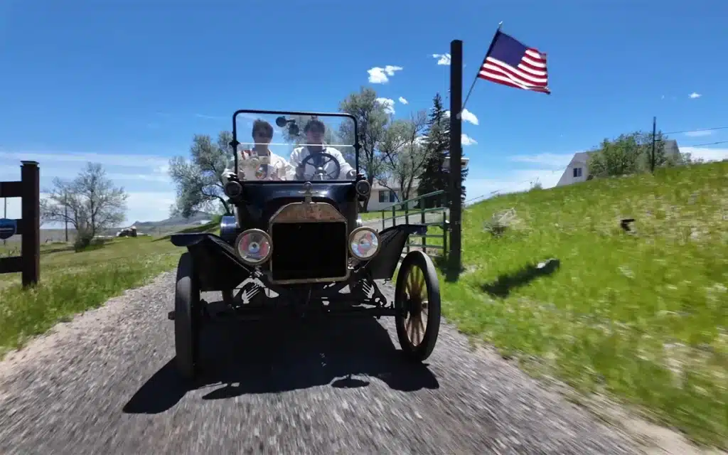 ford model t dealership mechanics