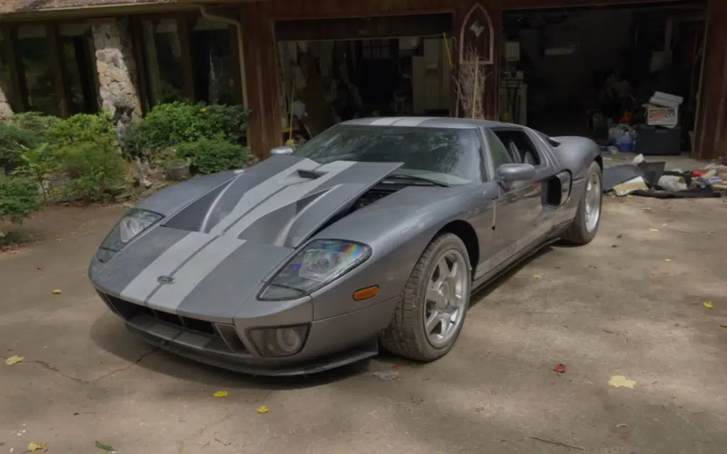 Barn find Ford GT supercar quickly brought back to life