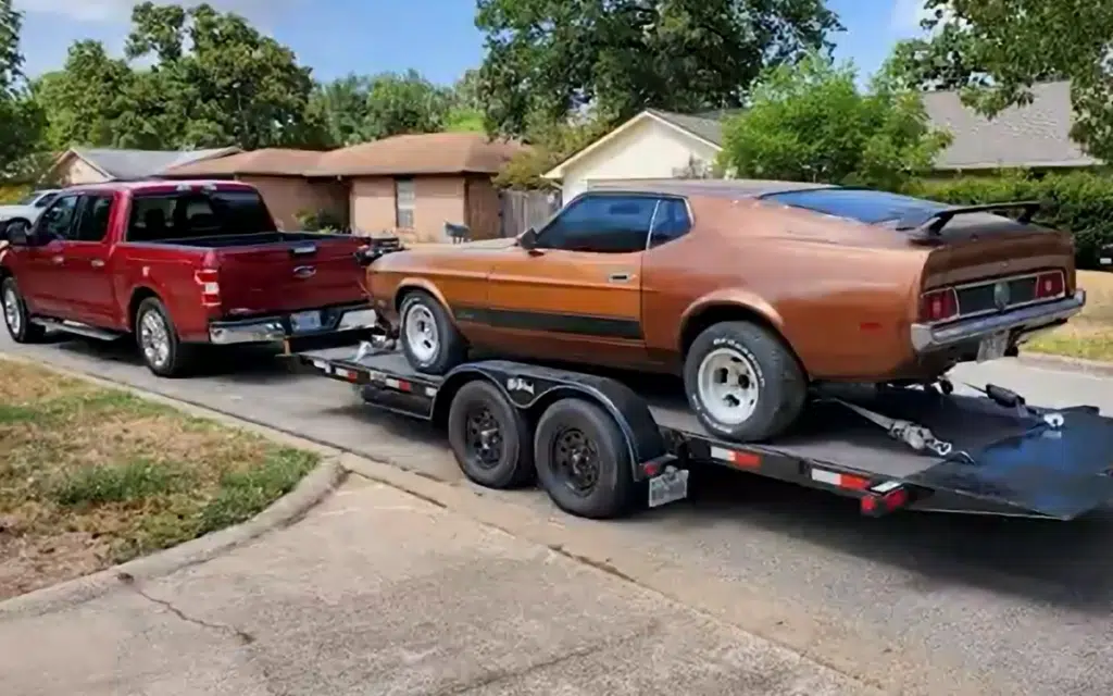 Friends restored man's Mustang Mach 1 after ALS diagnosis