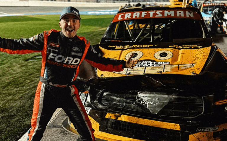 'Malcolm in the Middle' actor Frankie Muniz finished 10th at Daytona