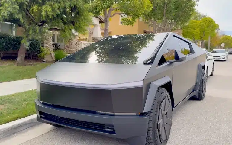 Tesla Cybertruck matte wrap