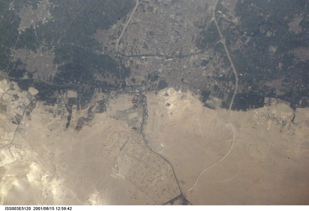 Jaw-dropping astronaut picture showcase Giza Pyramids from space
