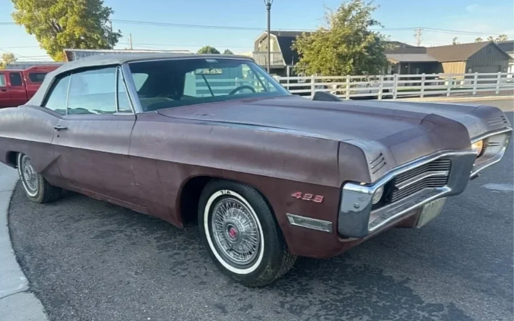 This super-rare 1967 Pontiac Grand Prix 428 Ragtop could be worth up to $60,000, and it’s currently up for grabs for a lot less