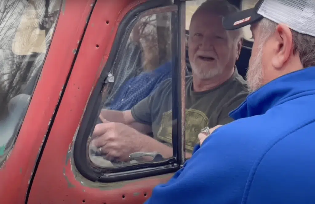 Grandpa speechless after beloved pickup truck is restored