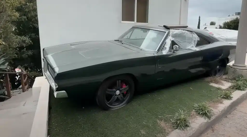 Mickey Rourke's green Dodge Charger