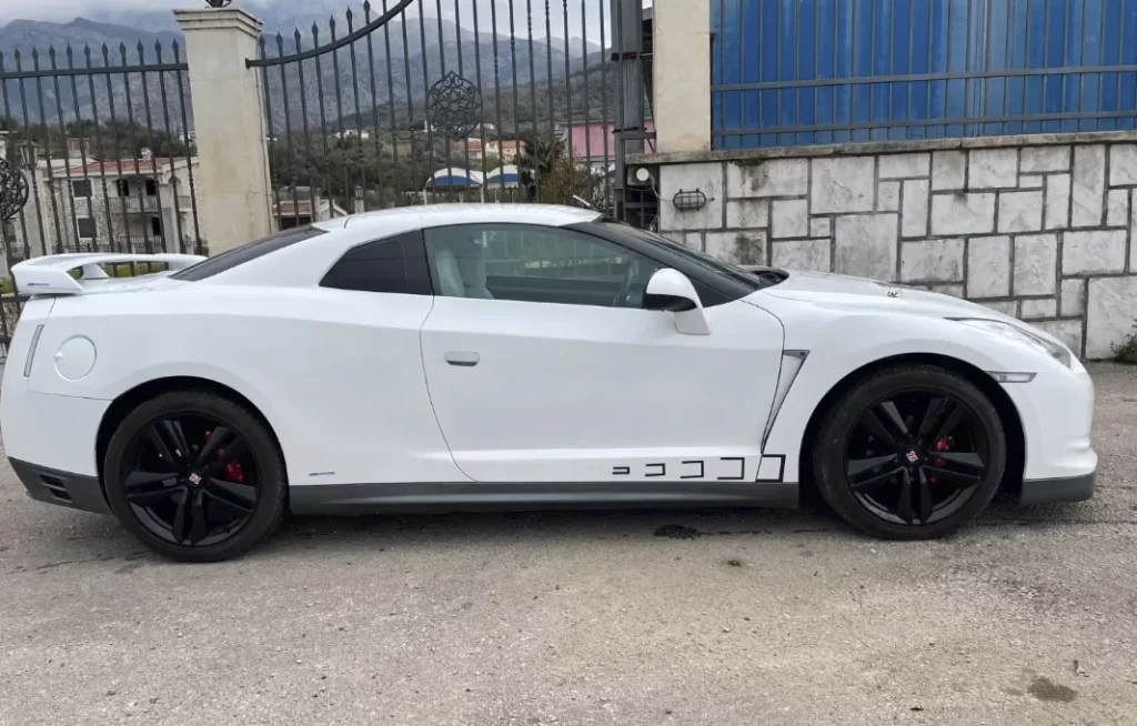 You’d never guess this wild Nissan GT-R started life as a humble Ford Cougar from the 2000s