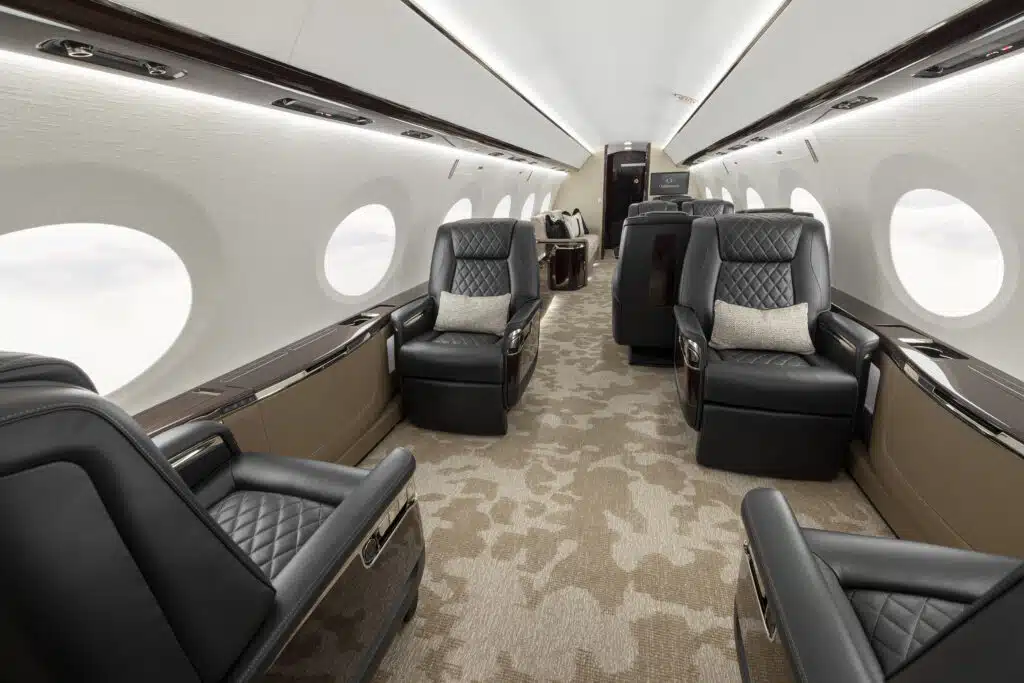 Longest-range Gulfstream G800 aircraft took first flight with full luxe interiors