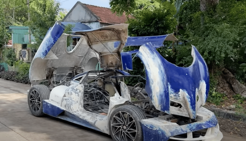 Guys build homemade Pagani Huayra from scratch and it looks like the real thing