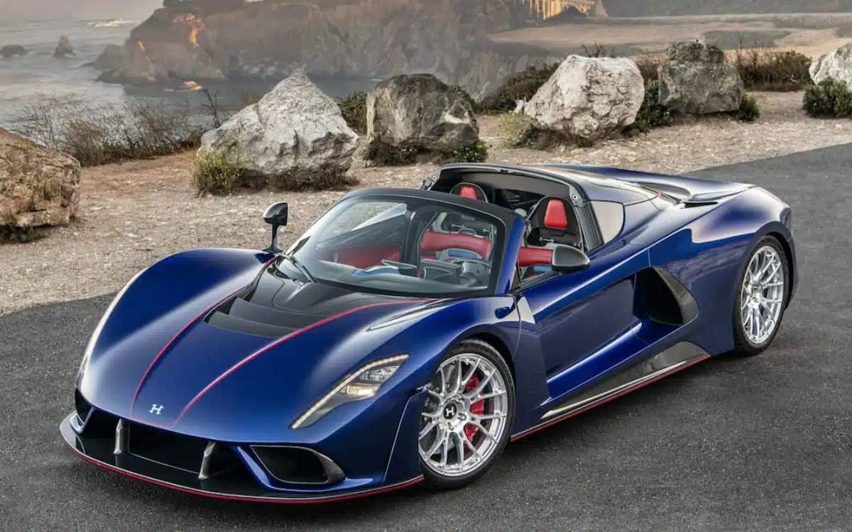 Top 10 best hardcore sports cars 2023