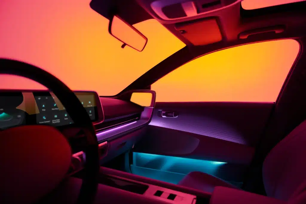 Hyundai develops indoor car lighting tuned to the driver's mood