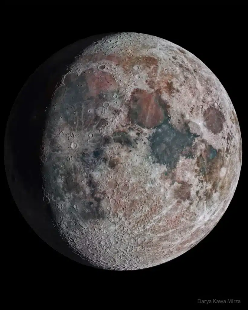 Mega-detailed images of the Moon took 250,000 frames to capture