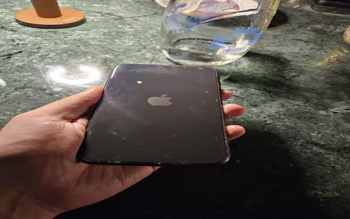 Man shows off cameraless iPhone specially made for specific reason