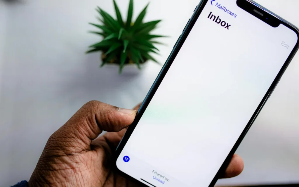 There’s a little-known gesture you can make on your iPhone or iPad’s screen that is very useful across a bunch of different applications