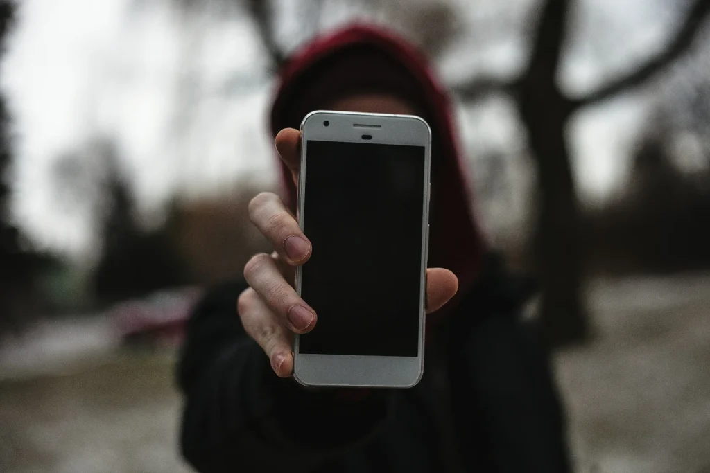 New iCloud scam tricks iPhone users with fake alerts and it's imperative you don't click