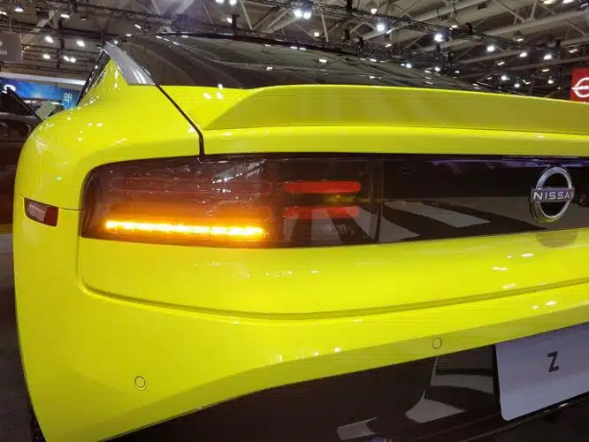 Unlike America, it is internationally mandated to use amber turn signals - and America's own studies prove that they're right to.