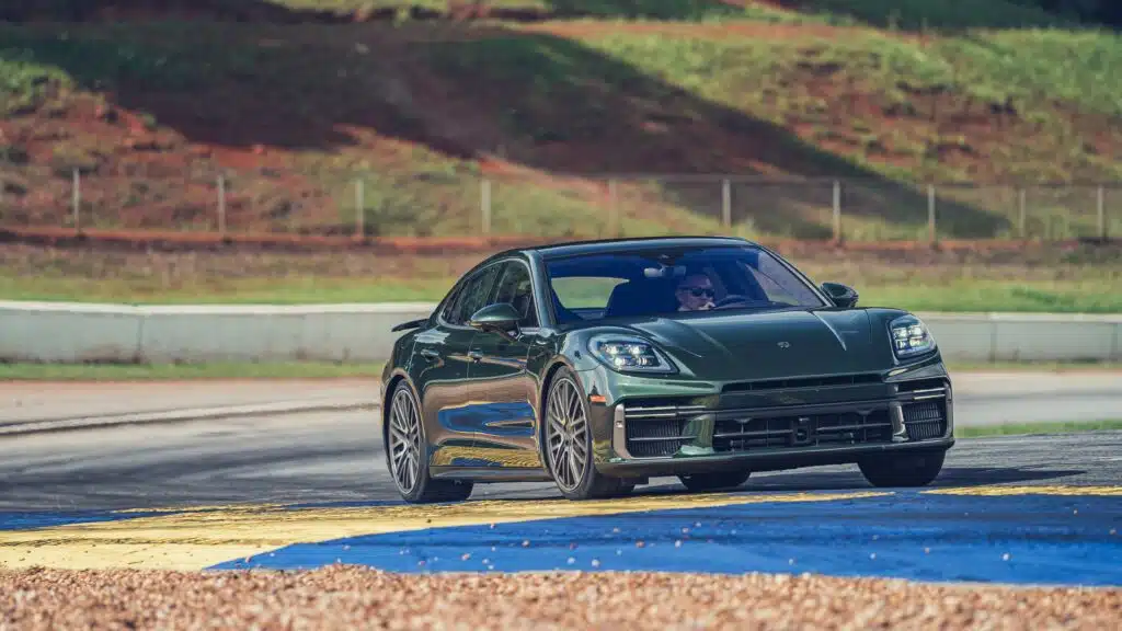 Porsche has set even more records after its recent trip to Road Atlanta, this time with the Panamera Turbo S E-Hybrid and Cayenne Turbo GT