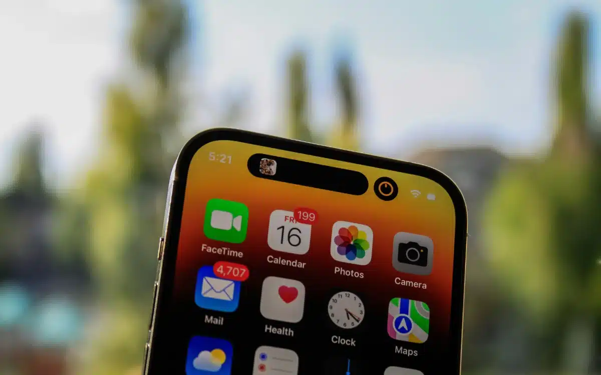 Extremely easy hack that requires no charger can make your iPhone’s battery last much longer, study finds