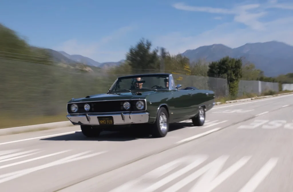 Jay Leno tested a 1968 Dodge Dart GTS from Mannix, revealing how the classic muscle car blends vintage design with surprisingly modern driving feel