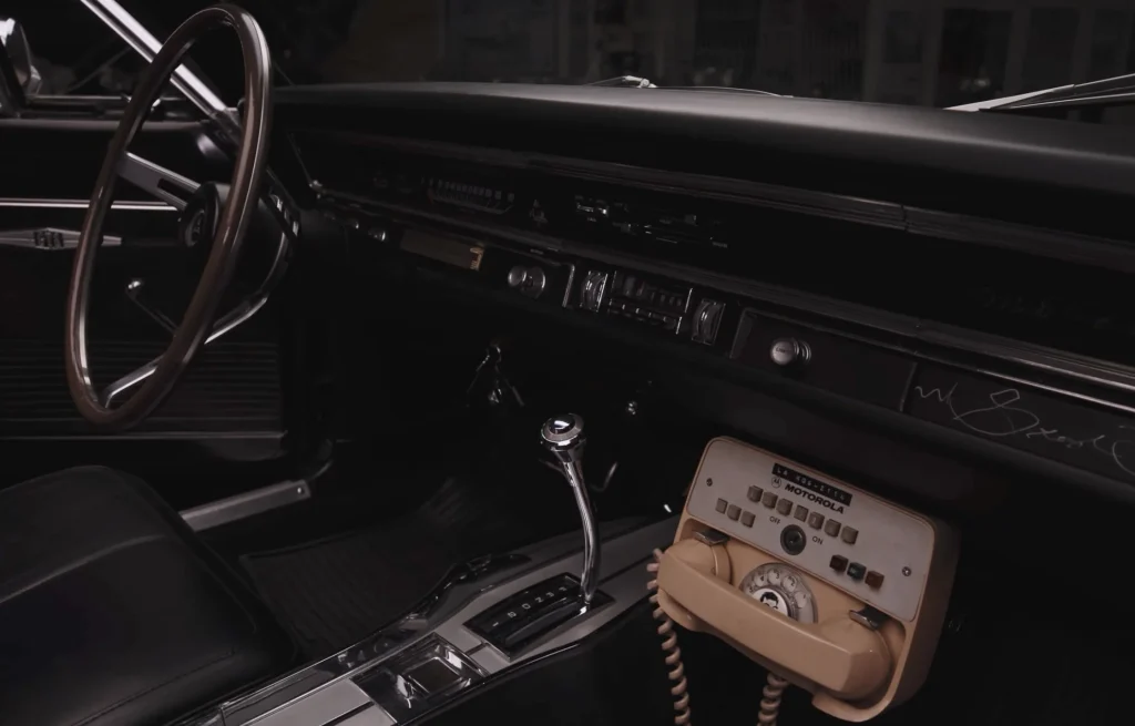 Jay Leno tested a 1968 Dodge Dart GTS from Mannix, revealing how the classic muscle car blends vintage design with surprisingly modern driving feel