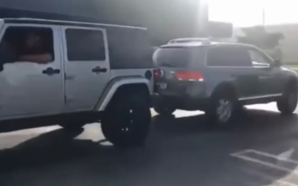 A Jeep Wrangler and Volkswagen Touareg face off in a brutal tug-of-war test to see which SUV has the strongest pulling power