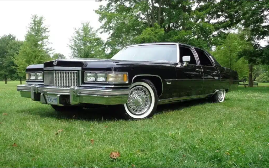Johnny Cash marked his 43rd birthday by buying a black-on-black 1975 Cadillac Fleetwood Brougham — and nearly five decades later, the same car still looks like a monument on wheels