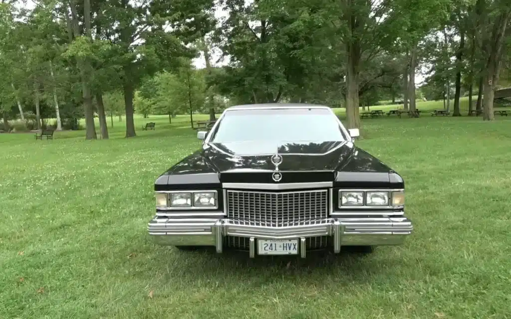 Johnny Cash marked his 43rd birthday by buying a black-on-black 1975 Cadillac Fleetwood Brougham — and nearly five decades later, the same car still looks like a monument on wheels