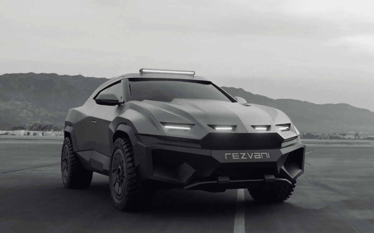 Rezvani has created a Lamborghini Urus with a Dark Knight Package that makes you feel like Batman