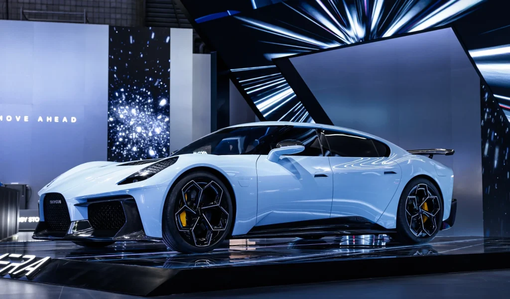 Kosmera revealed its Star Matrix AI hypercar in a new color at AWE Shanghai, and the futuristic AI race engineer concept is drawing huge attention