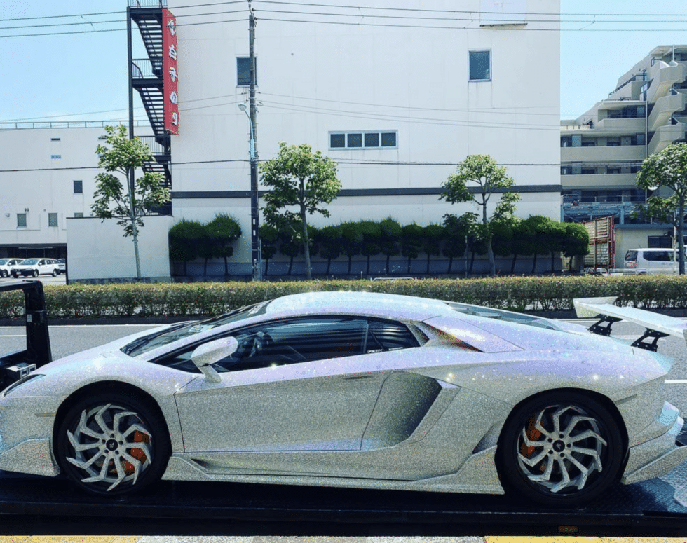 This Lamborghini is covered in 1,350,000 Swarovski crystals