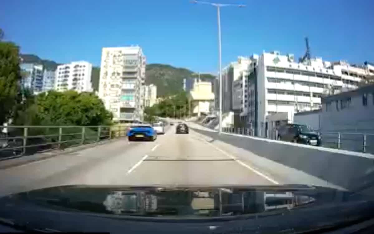 Lamborghini Huracán Performante crash video