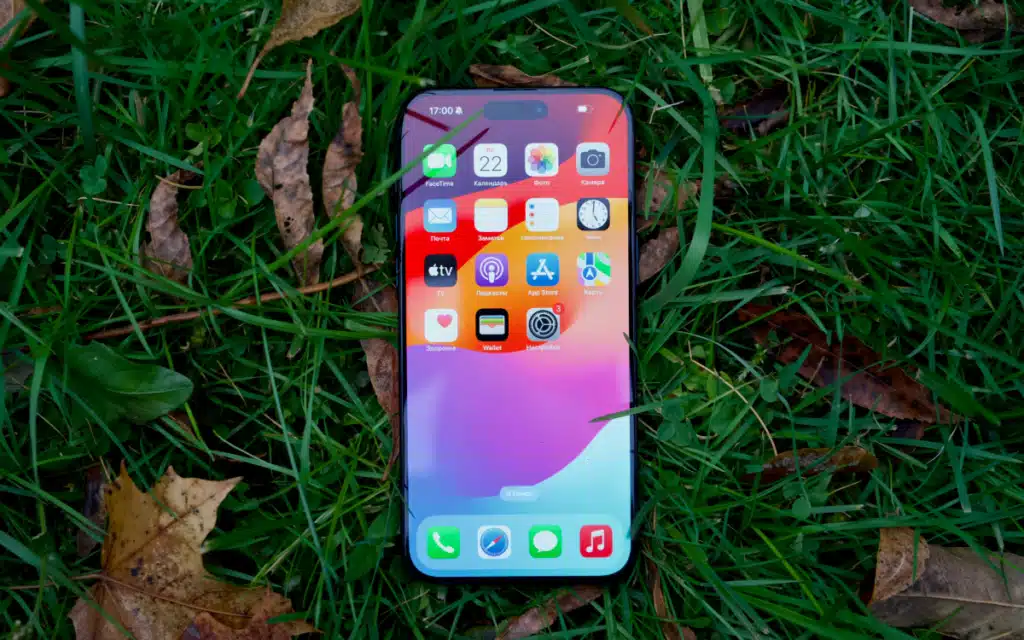apple iPhone foldable scren 16 devices show brand new button and design changes