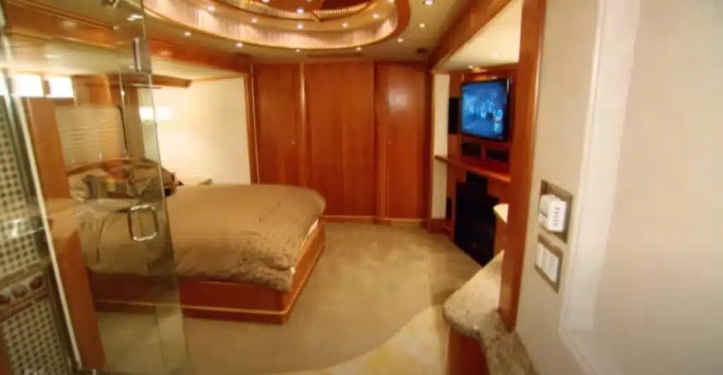 Leonardo DiCaprio's $1.5 million RV is like a five-star resort on wheels, it rivals Will Smith's