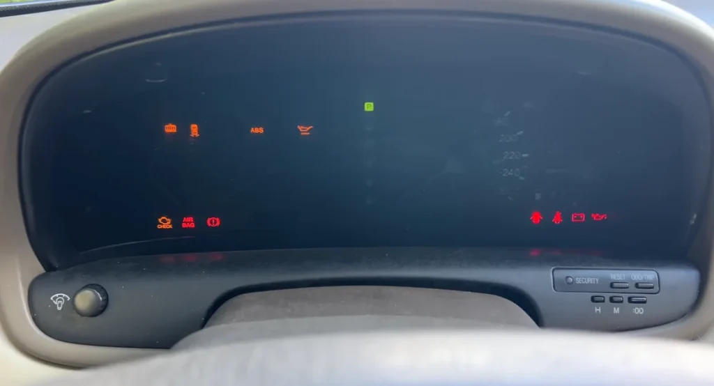 A Canadian YouTuber buys a stolen, abandoned Lexus SC400 with a 1UZ-FE V8 engine for $1,000 - it starts perfectly, then begins shifting gears by itself