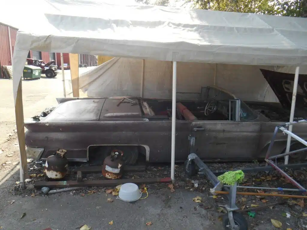 Trio of abandoned 1958 Lincoln Continentals where the unbelievable surprise is what you'll find under the hood