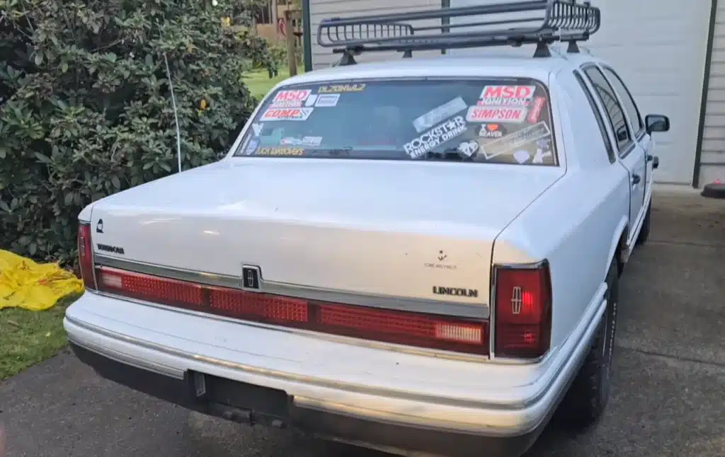 1994 Lincoln Town Car from Facebook Marketplace