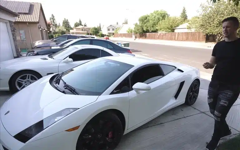 electric sports car scam Lamborghini supercar